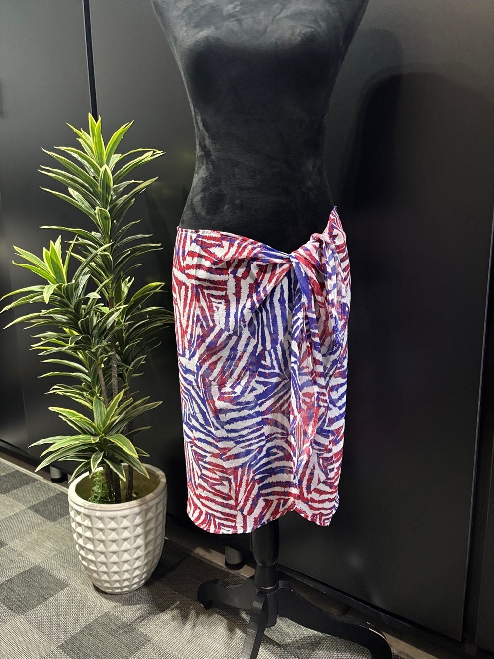 Venus American Flag Splash look
sheer sarong or wrap skirt, tied at the side